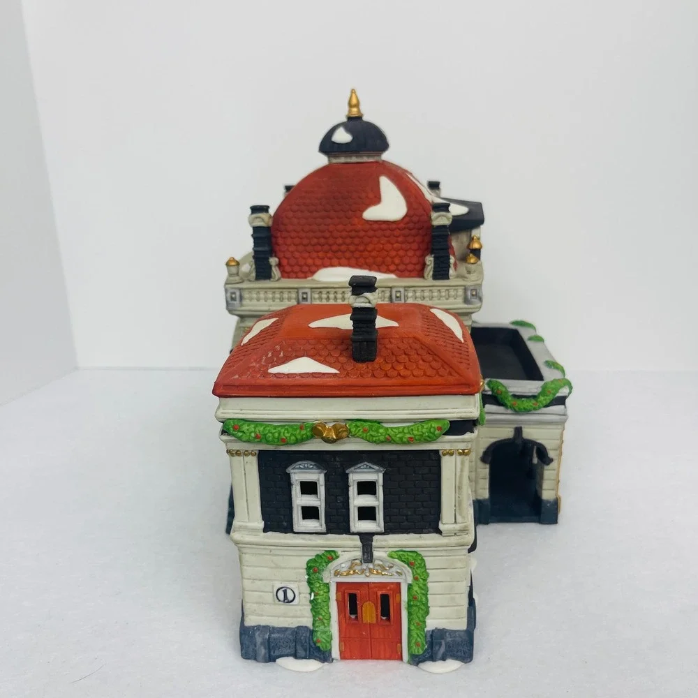 Victoria Station Christmas Village Building Ceramic Lighted Train Station Decor